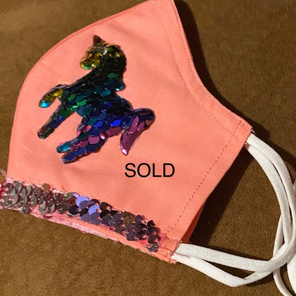 Masks - Picture 4 of 4